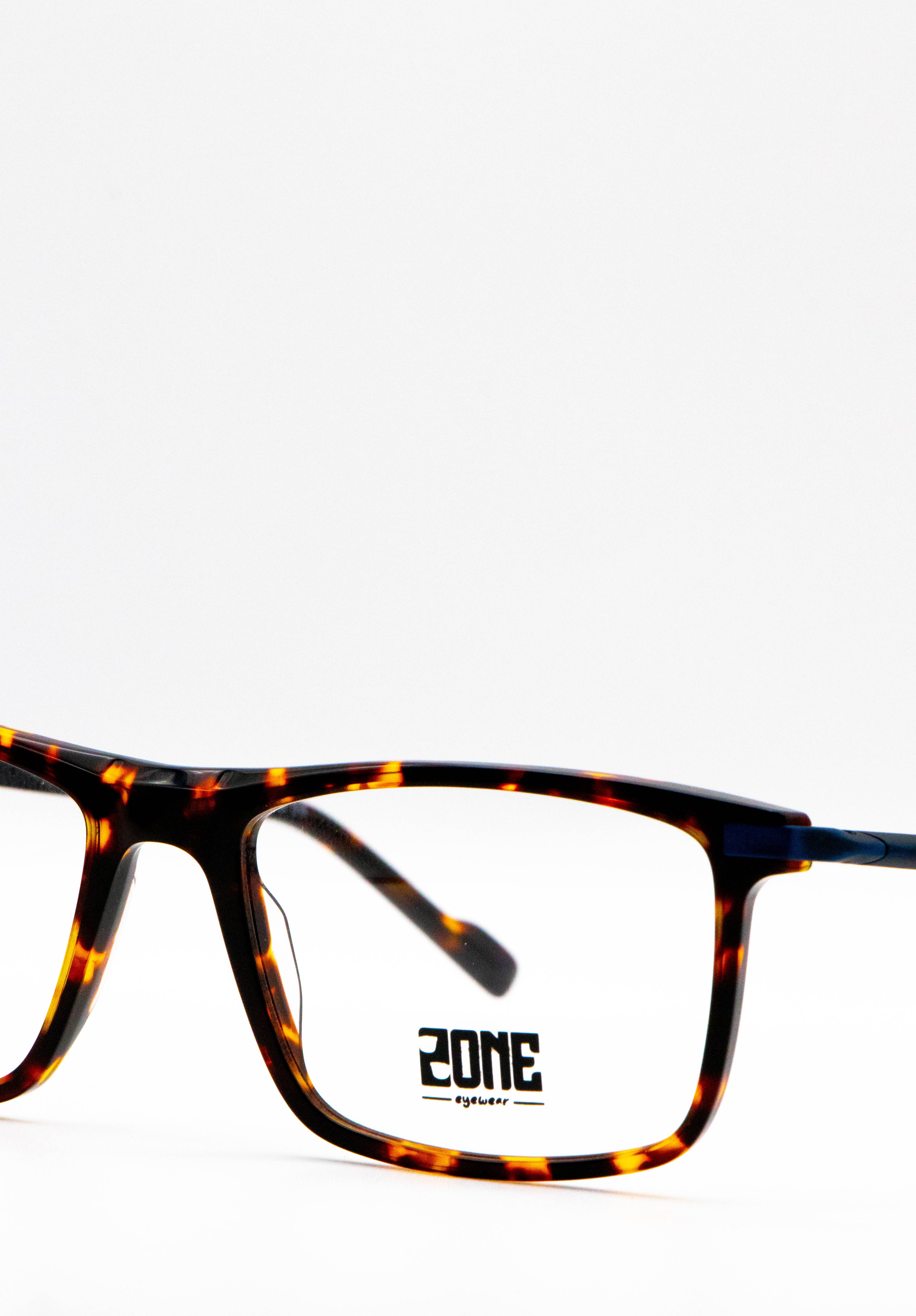 zone T220-C2 | نظارة طبية | للجنسين